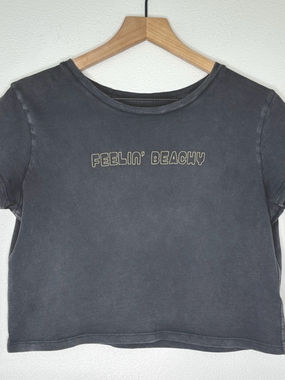 Aerie Feelin' Beachy Washed Black Cropped Tee Short Sleeve Women’s Size Medium